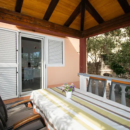 Apartment Filmar